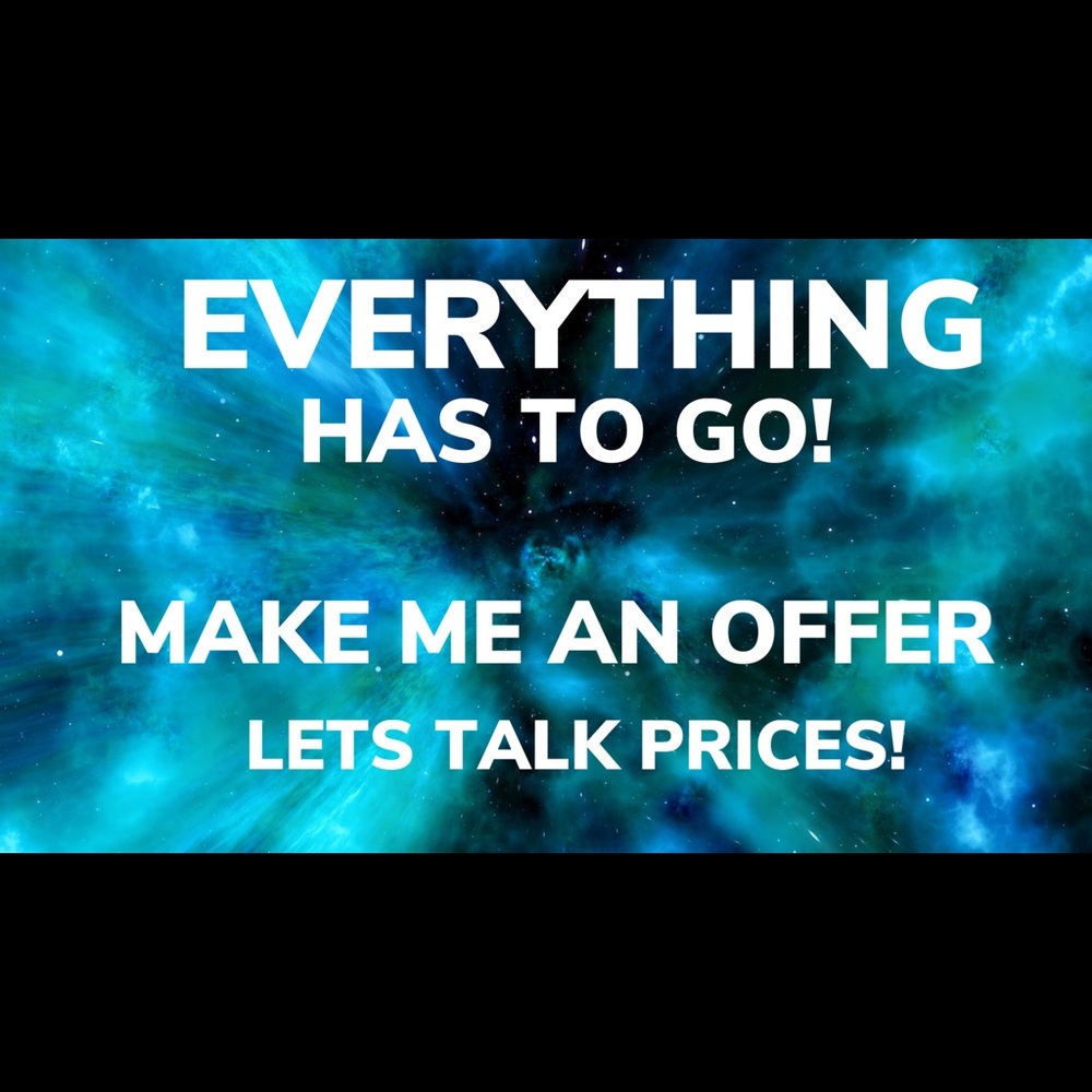 Let’s talk prices! Shop my closet ❣️